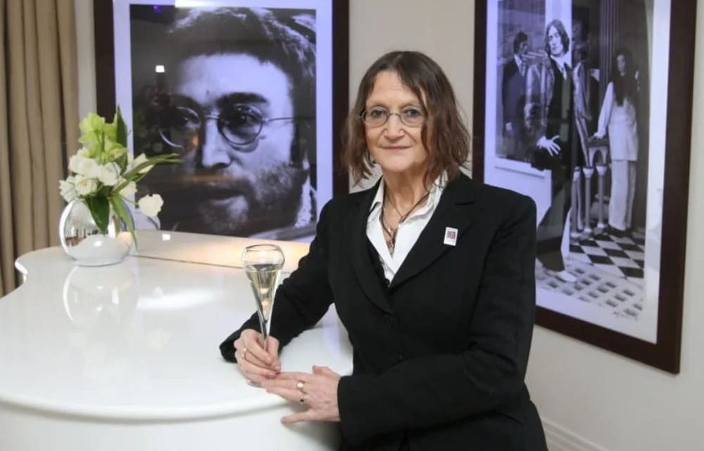 La hermana de John Lennon ¿no está contenta con las próximas películas biográficas de los Beatles?