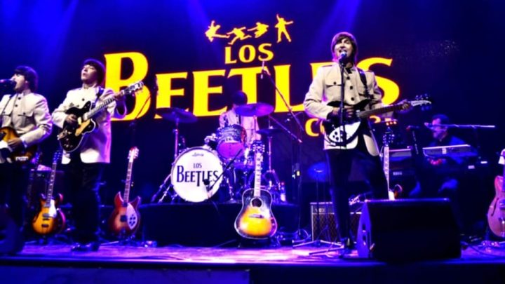 Los Beetles con 2 E – Beatles Revolution